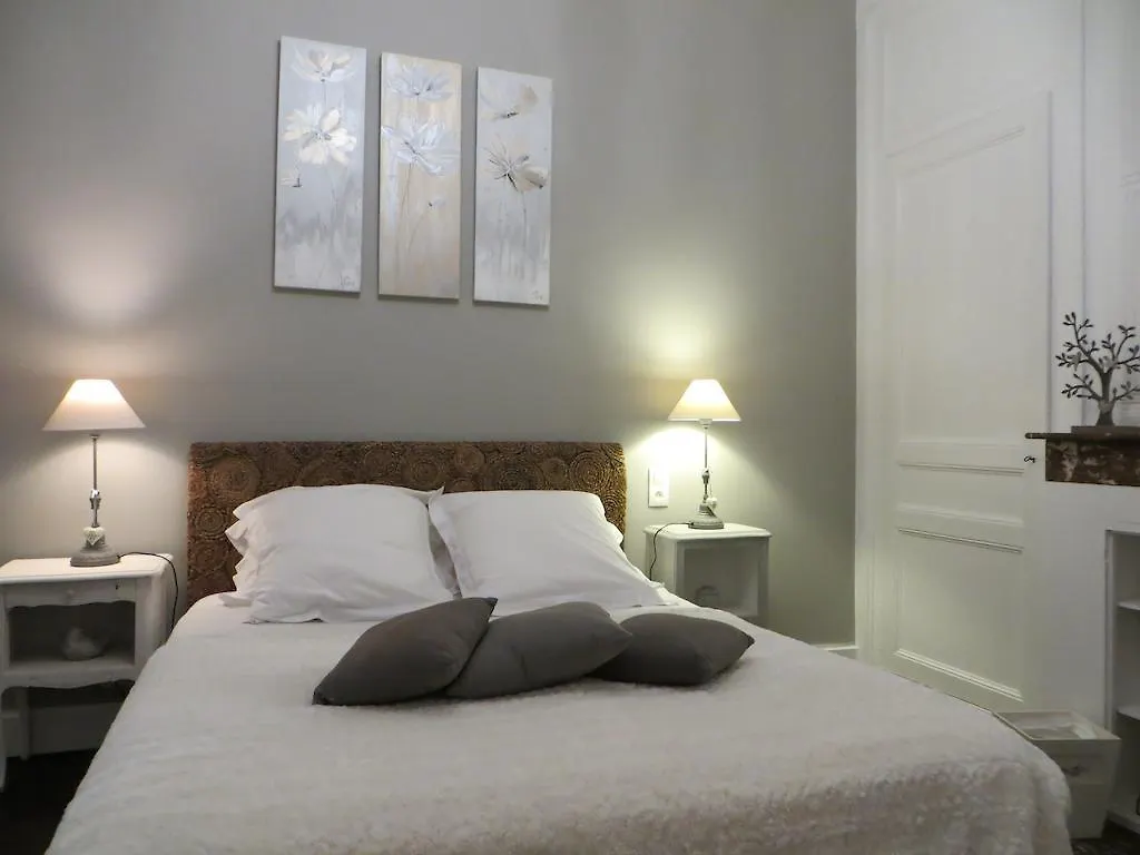 Chambres D'Hotes- Lille Aux Oiseaux Bed & Breakfast