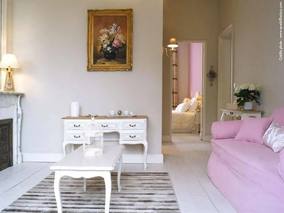 Chambres D'Hotes- Lille Aux Oiseaux Bed & Breakfast