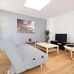 Appartement Escale De 80 M2 Avec Cour Et Parking, Rijsel